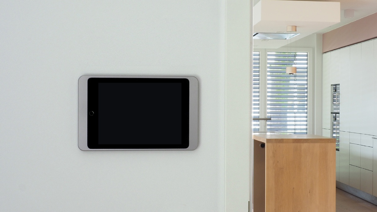 Displine Dame Wall iPad wall mount